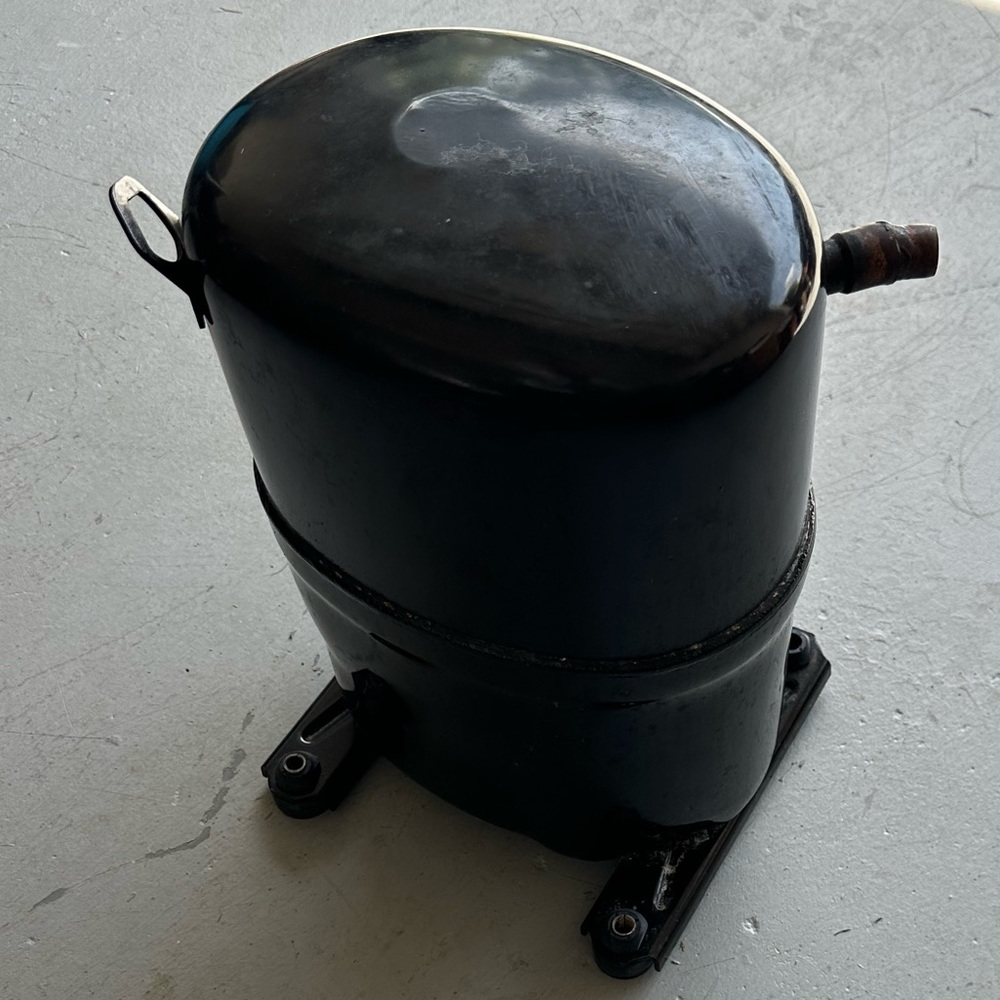 Bristol Hcr Compressor, Model Number: Hcrb283abca - image 5